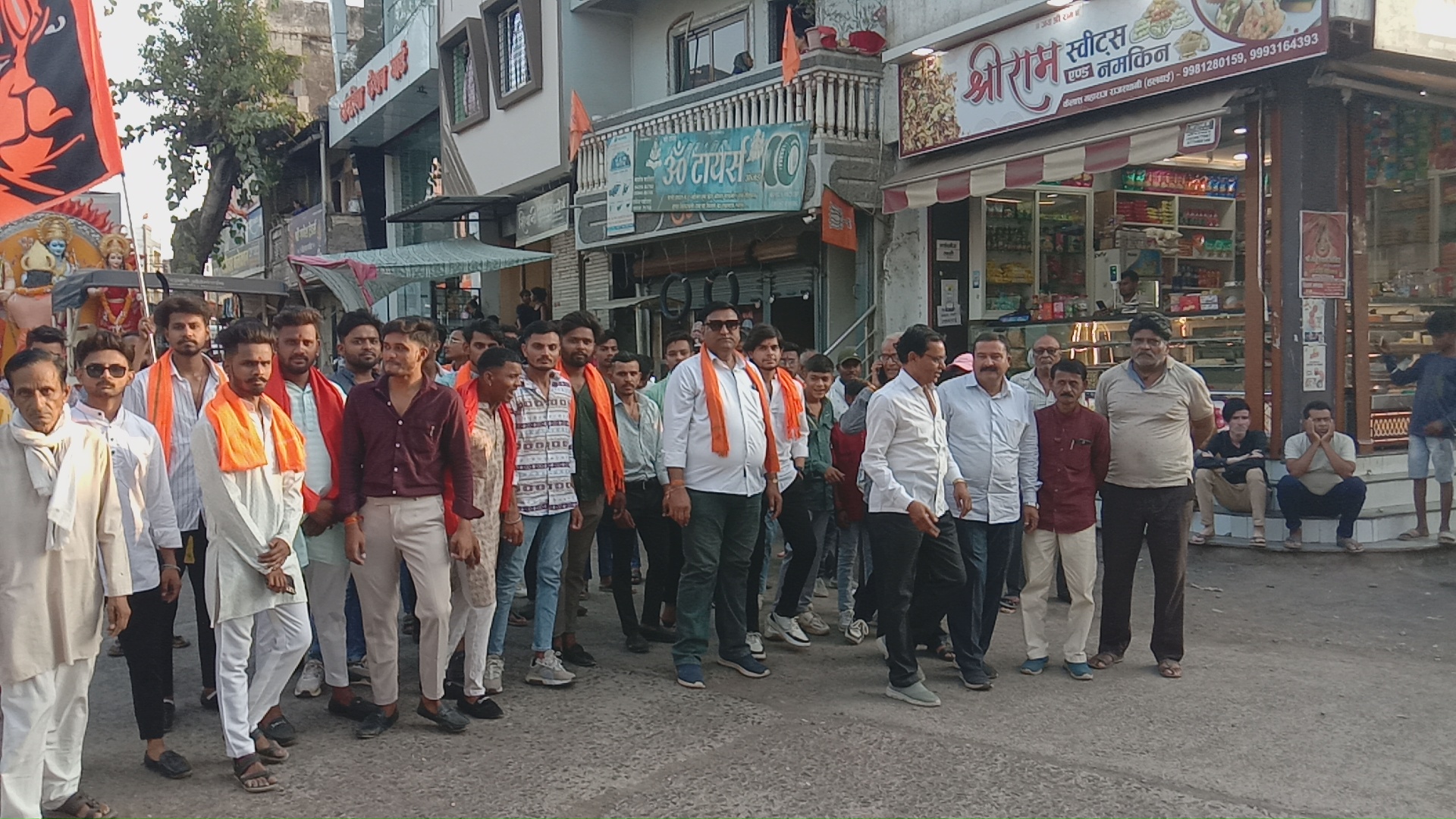 अंजड़ राम नवमी पर रामजी की भव्य शोभायात्रा निकाली  वातावरण हुवाश्री राम मय