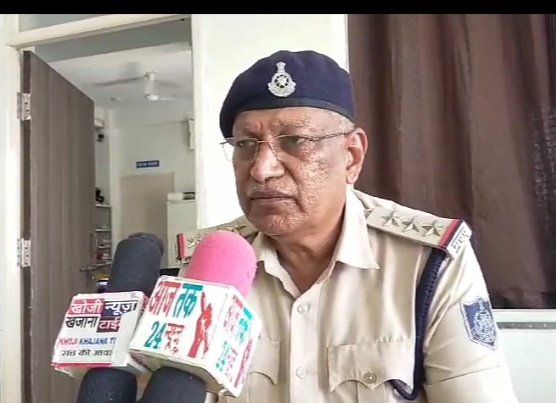 ऑनलाइन ठगी के शिकार करने वाले लोगों से बचने के लिए पुलिस प्रशासन ने जारी की गाइडलाइन कोई भी फोन आता है  धमकी भरे काल  आते हैं तो तत्काल पुलिस से संपर्क करें