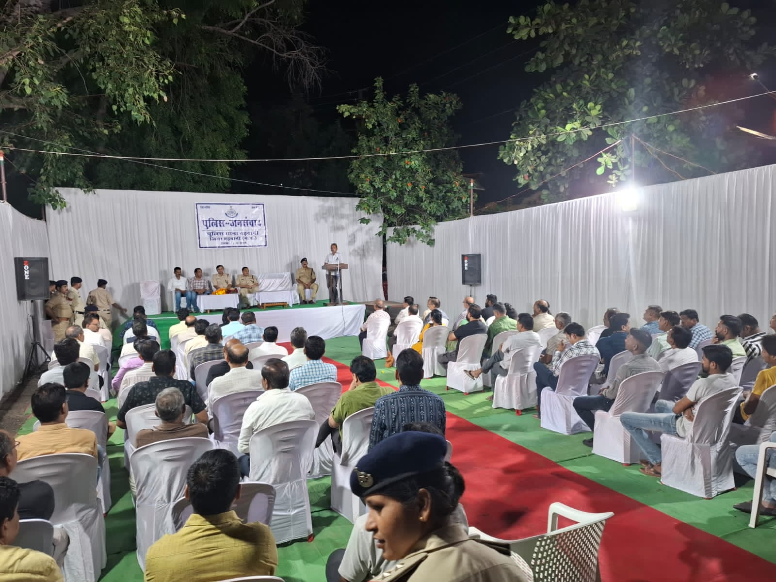 बड़वानी नवागत पुलिस अधीक्षक श्री जगदीश डावर ने थाना बड़वानी पर किया जन संवाद हिंगोट बनाने एवं चलाने वालों पर होगी सख्त कार्यवाही