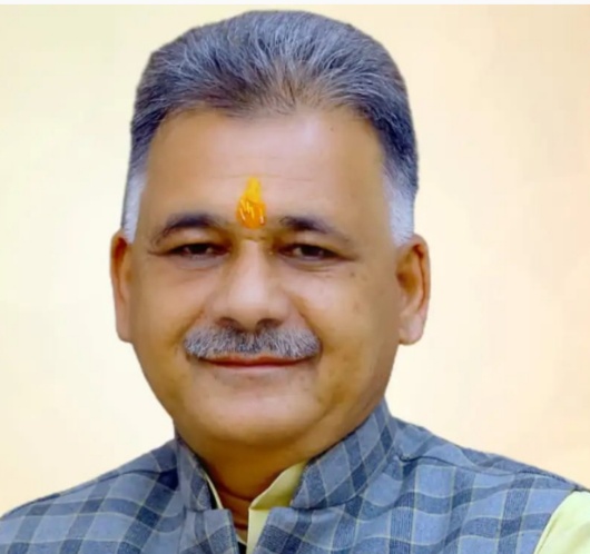 प्रदेश के प्रभारी मंत्री श्री इन्दरसिंह परमार 28 जनवरी को दोपहर 4 बजे भोपाल से प्रस्थान कर रात्रि 10 बजे बड़वानी पहुंचकर सर्किट हाउस में रात्रि विश्राम करेंगे ।