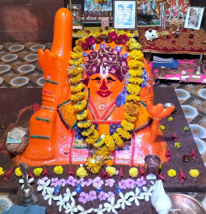 नालछा नगर के ब्रह्मा लिंन संत श्री जदू नंदन दास महाराज की तपोभूमि खेड़ापति कड़कड़ घाटी नालछा सरकार पर हनुमान जयंती के अवसर पर प्रातः विशेषचोला श्रृंगार किया जाएगा एवं मंगल आरती कर भोजन प्रसादी भंडारा का आयोजन किया जाएगा