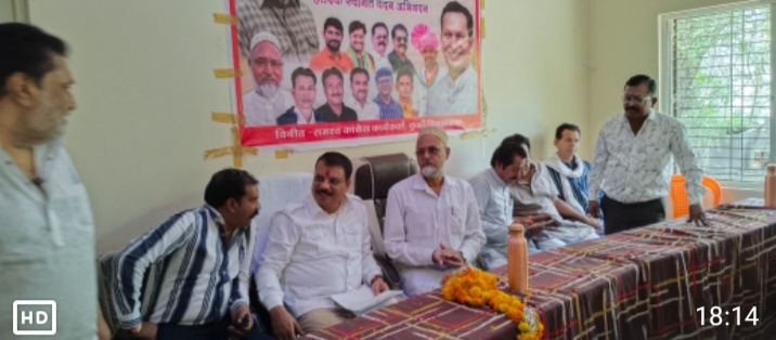 कुक्षी /नेता प्रतिपक्ष श्री उमंग सिंघार का कूक्षी नगर परिषद कार्यालय पर कांग्रेस कार्यकर्ताओ ने भव्य स्वागत किया कार्यकर्ता ही संगठन की ताकत होते हे