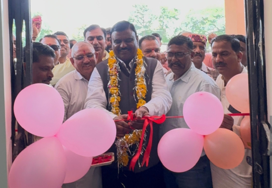 नालछा उप तहसील भवन का लोकार्पण  लोकप्रिय विधायक कालू सिंह ठाकुर ने फीता काट कर किया