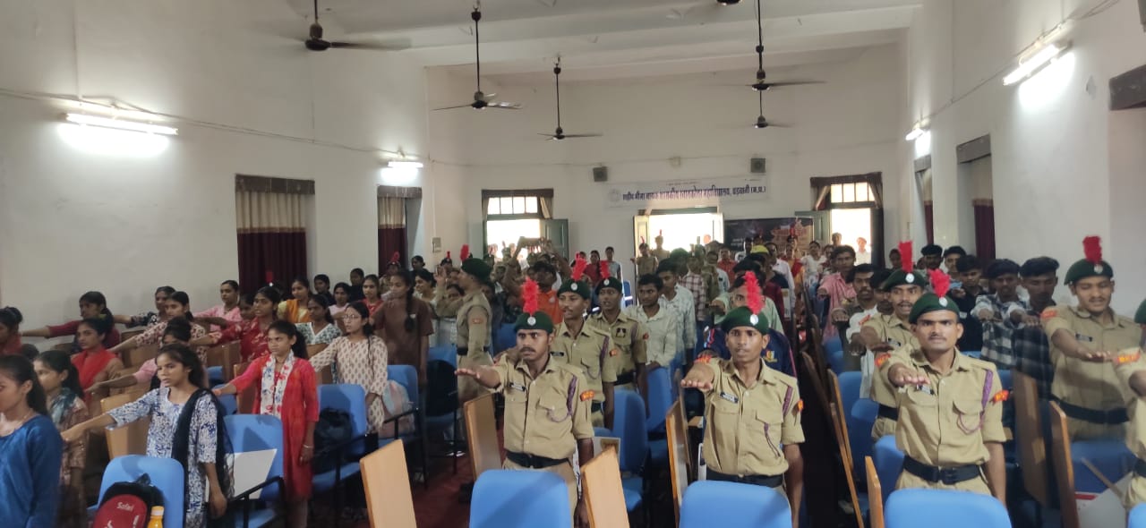 आप राष्ट्र का भविष्य हैं – नशे को कहें ना" — एएसपी धीरज बब्बर*