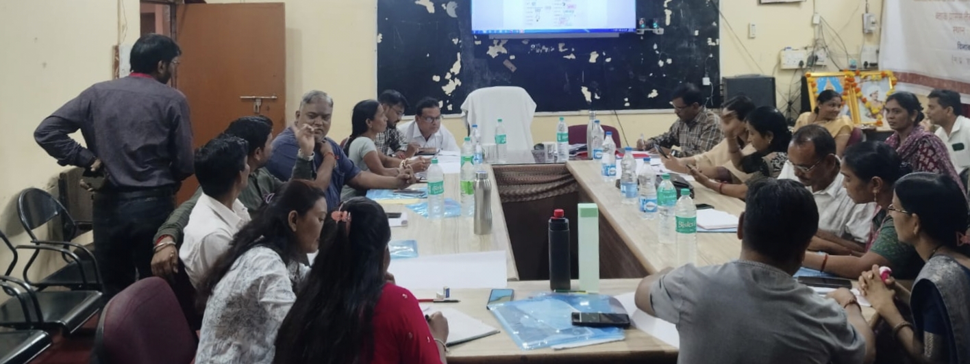 कुक्षी आदि कर्मयोगी अभियान का उन्मुखीकरण कार्यक्रम मुख्य कार्यपालन अधिकारी जनपद पंचायत कुक्षी की अध्यक्षता में संपन्न हुआ । 